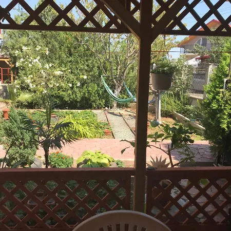 Gazde/Camere de închiriat Casa Vio Parter Eforie Nord